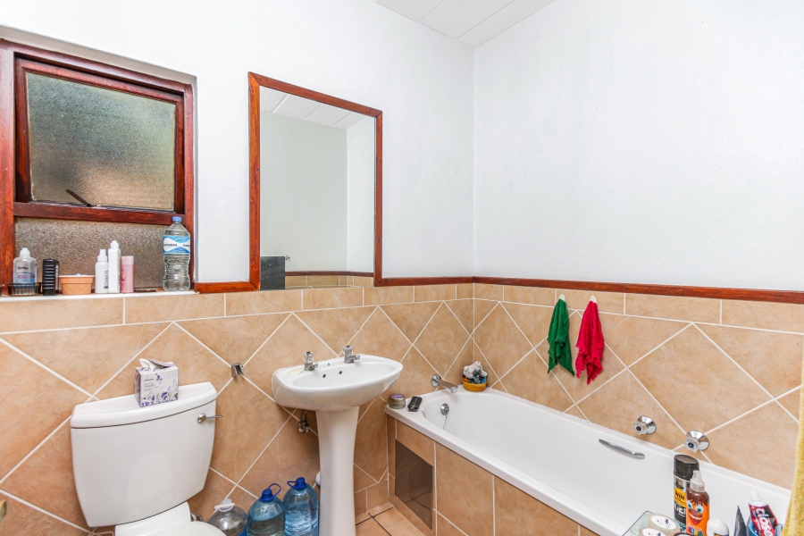 2 Bedroom Property for Sale in Douglasdale Gauteng