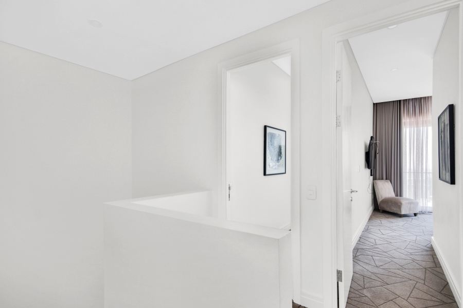 2 Bedroom Property for Sale in Sandton Central Gauteng