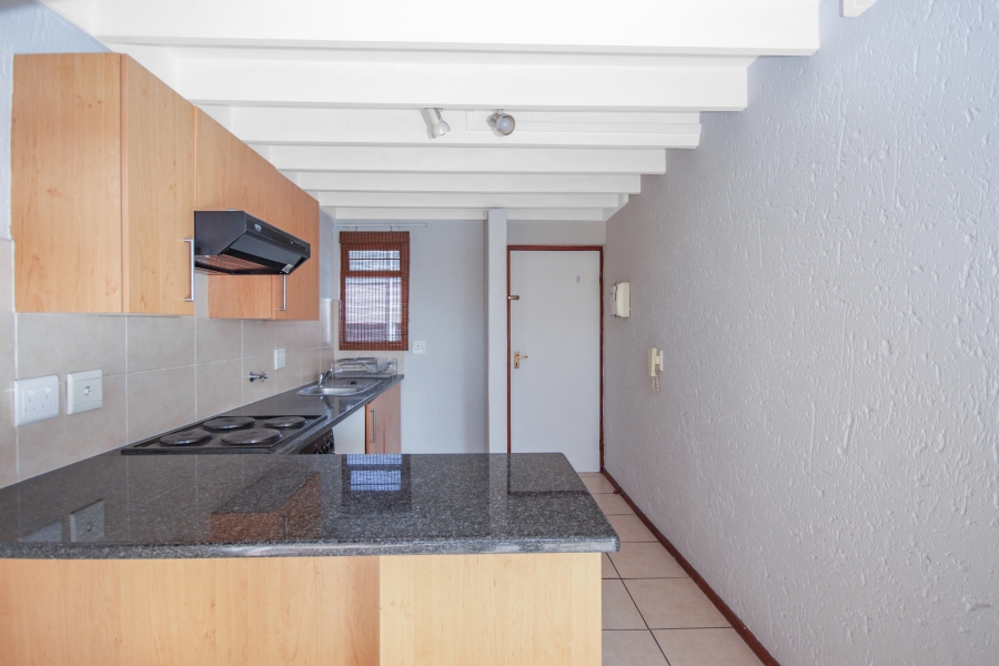 1 Bedroom Property for Sale in Lonehill Gauteng