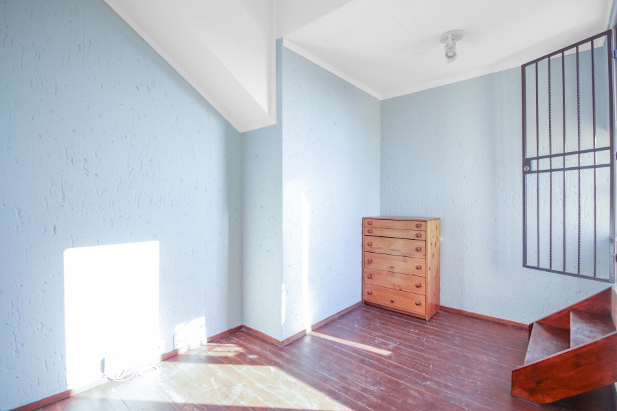 1 Bedroom Property for Sale in Lonehill Gauteng