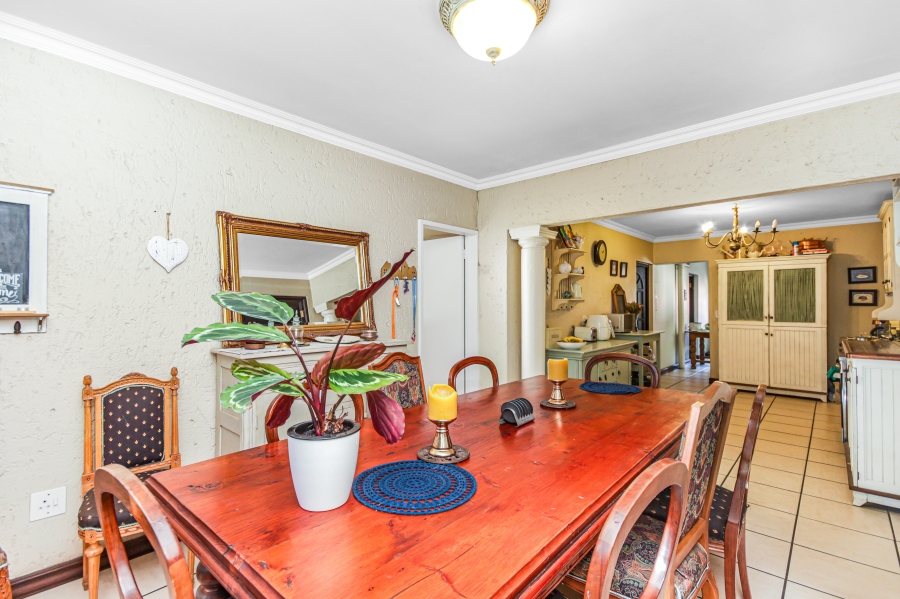 4 Bedroom Property for Sale in Fourways Gardens Gauteng