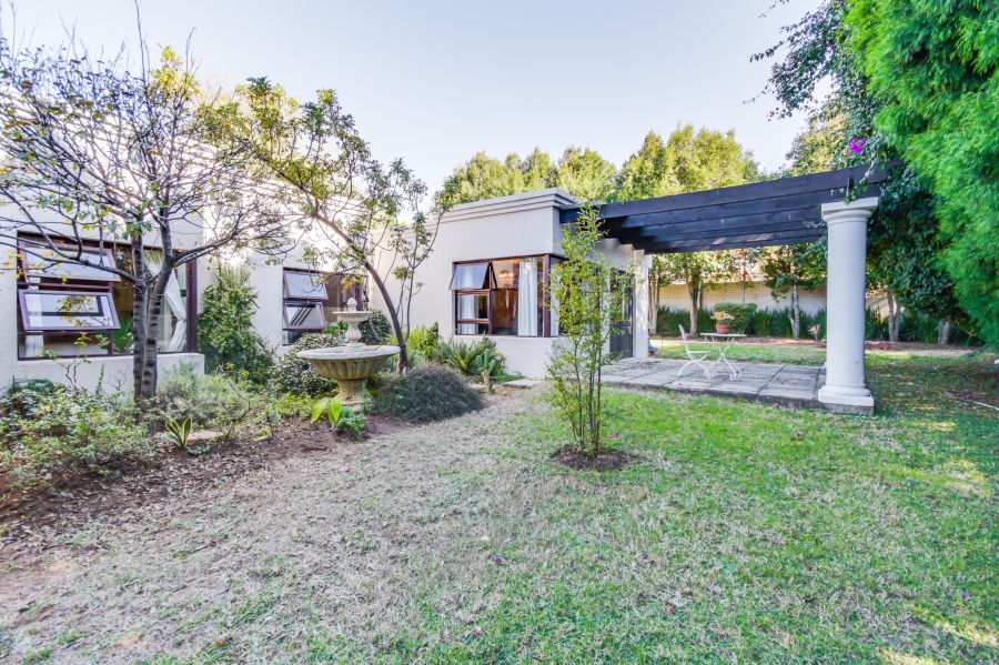 4 Bedroom Property for Sale in Fourways Gardens Gauteng