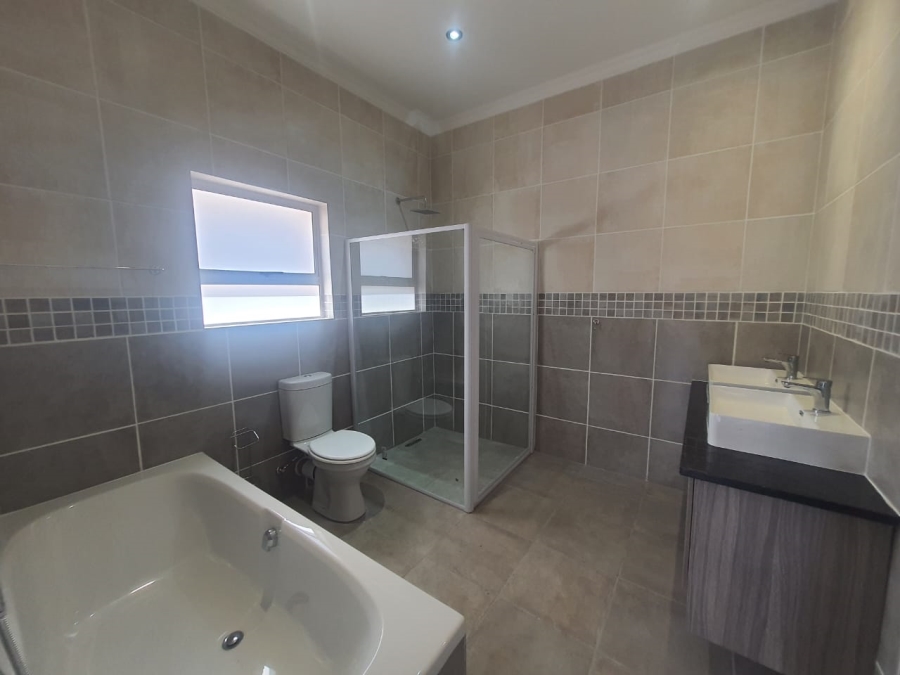 3 Bedroom Property for Sale in Vanderbijlpark SE 10 Gauteng