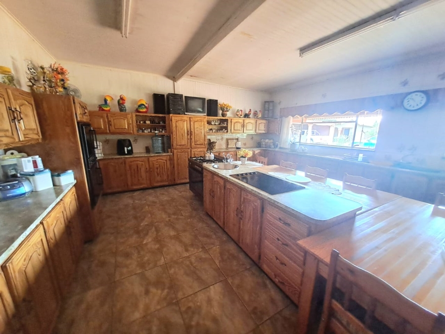 4 Bedroom Property for Sale in Unitas Park Gauteng