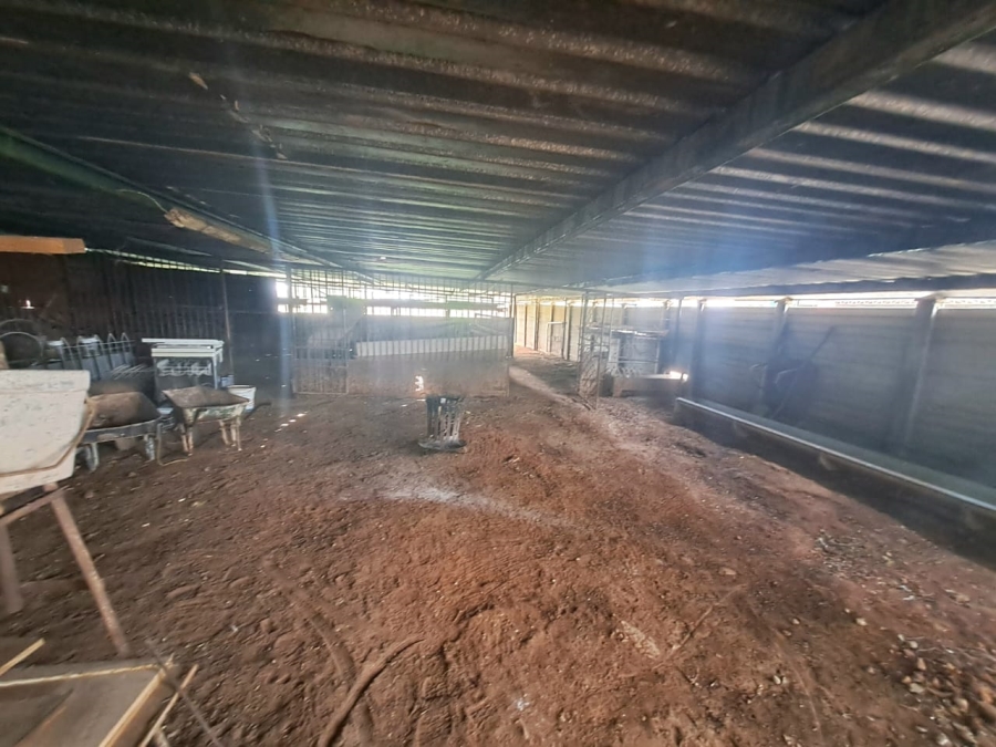 4 Bedroom Property for Sale in Unitas Park Gauteng