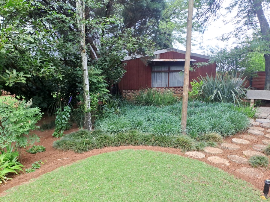 4 Bedroom Property for Sale in Unitas Park Gauteng