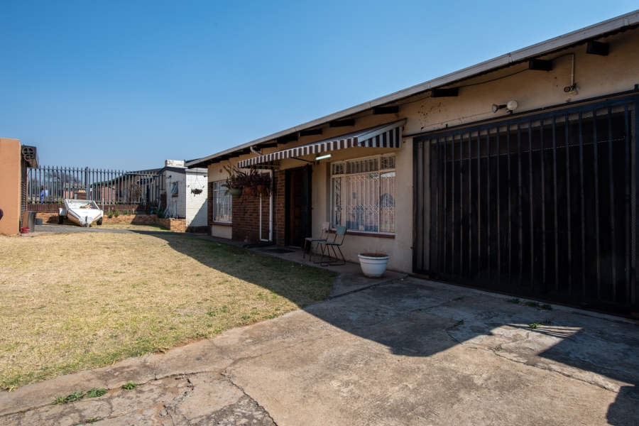 4 Bedroom Property for Sale in Tedstoneville Gauteng