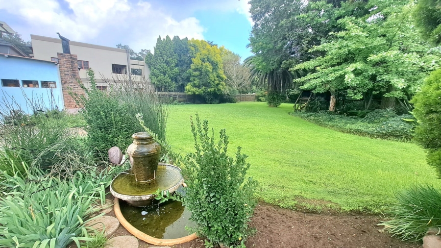 5 Bedroom Property for Sale in Three Rivers Proper Gauteng