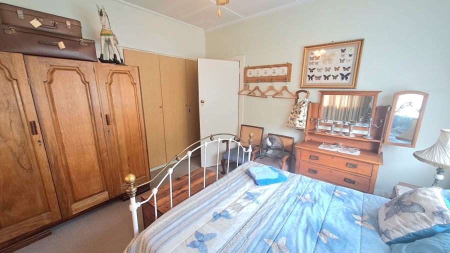 5 Bedroom Property for Sale in Three Rivers Proper Gauteng