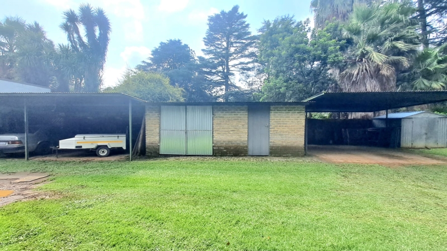 5 Bedroom Property for Sale in Three Rivers Proper Gauteng
