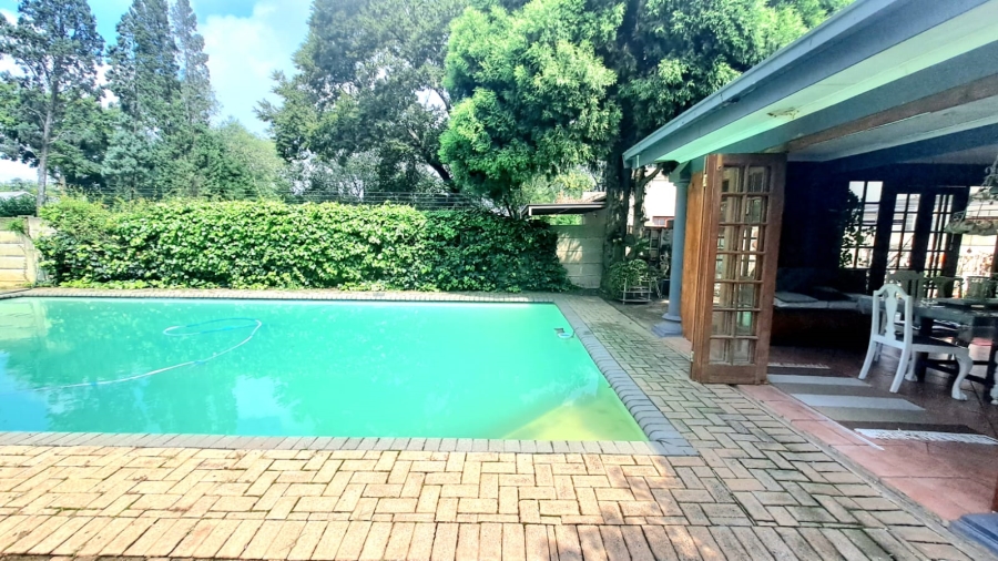 5 Bedroom Property for Sale in Three Rivers Proper Gauteng