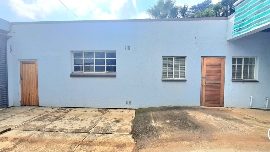 5 Bedroom Property for Sale in Three Rivers Proper Gauteng