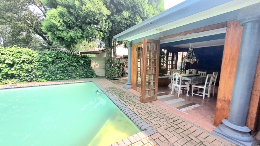 5 Bedroom Property for Sale in Three Rivers Proper Gauteng