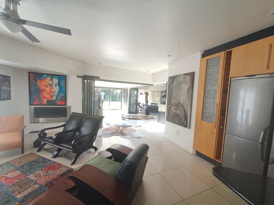 4 Bedroom Property for Sale in Three Rivers Proper Gauteng