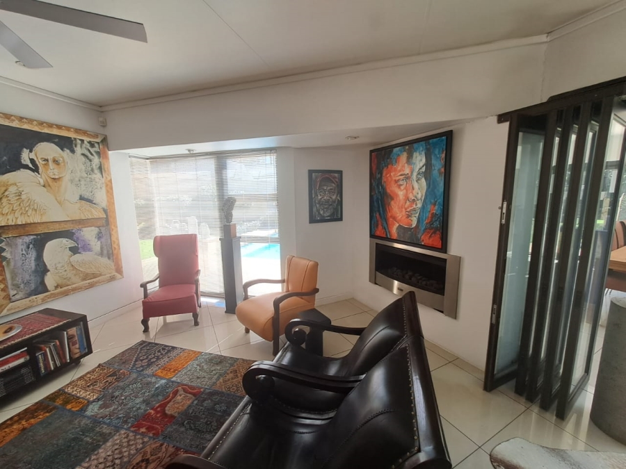 4 Bedroom Property for Sale in Three Rivers Proper Gauteng