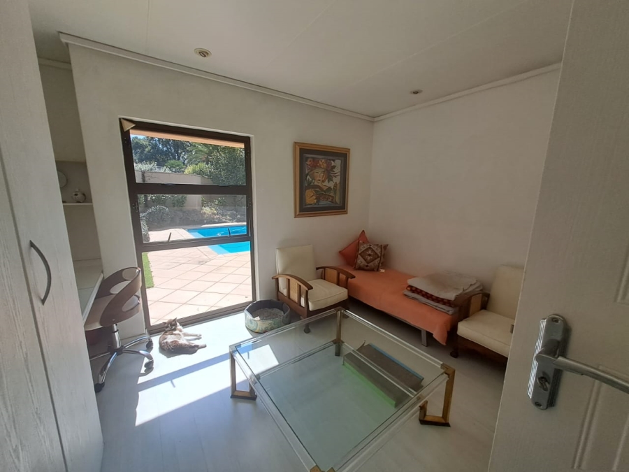 4 Bedroom Property for Sale in Three Rivers Proper Gauteng