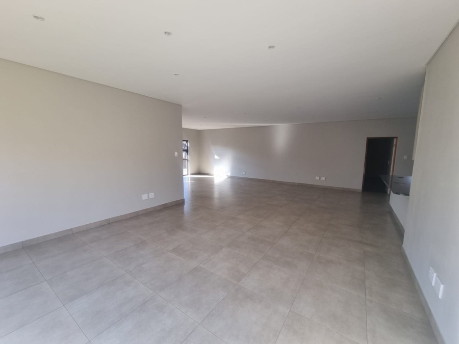 2 Bedroom Property for Sale in Mantevrede Gauteng