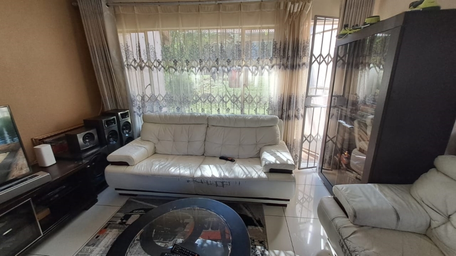 3 Bedroom Property for Sale in Country View Gauteng