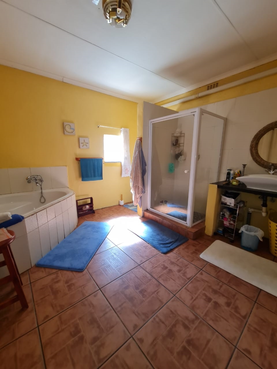 7 Bedroom Property for Sale in Kaalplaats Gauteng