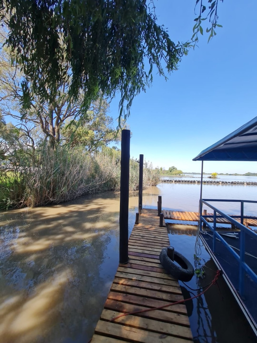 7 Bedroom Property for Sale in Kaalplaats Gauteng