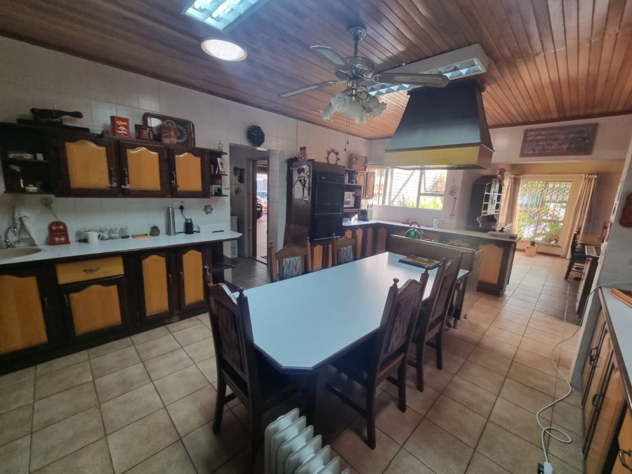 6 Bedroom Property for Sale in Kaalplaats Gauteng