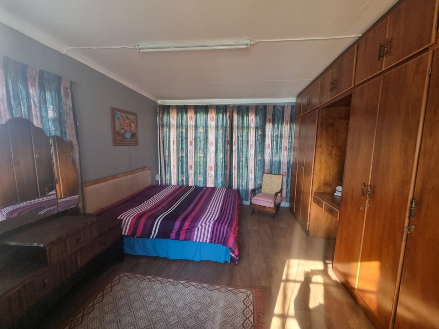 6 Bedroom Property for Sale in Kaalplaats Gauteng