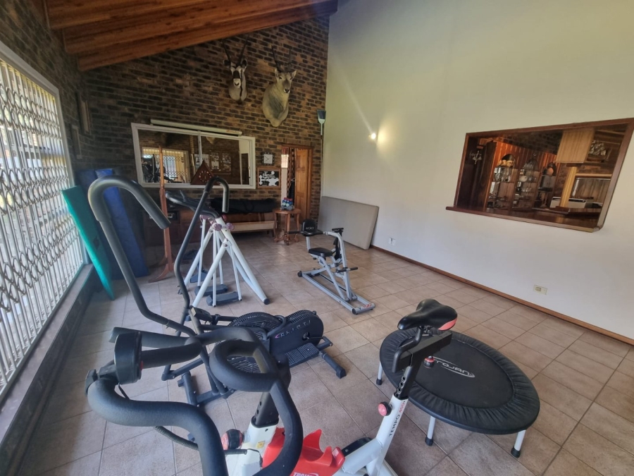 6 Bedroom Property for Sale in Kaalplaats Gauteng