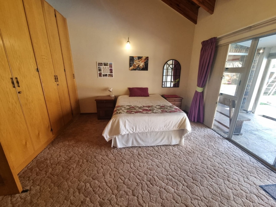 6 Bedroom Property for Sale in Kaalplaats Gauteng