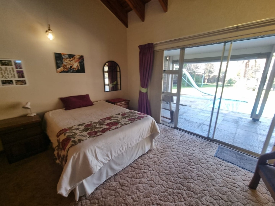 6 Bedroom Property for Sale in Kaalplaats Gauteng