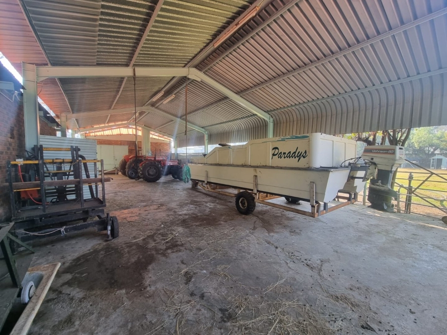 6 Bedroom Property for Sale in Kaalplaats Gauteng