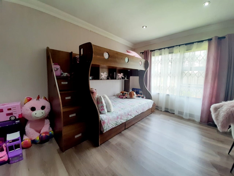 3 Bedroom Property for Sale in Mantevrede Gauteng