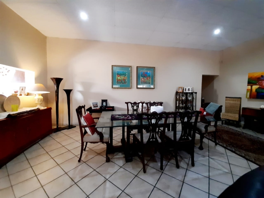 3 Bedroom Property for Sale in Mantevrede Gauteng