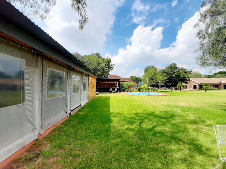 3 Bedroom Property for Sale in Mantevrede Gauteng