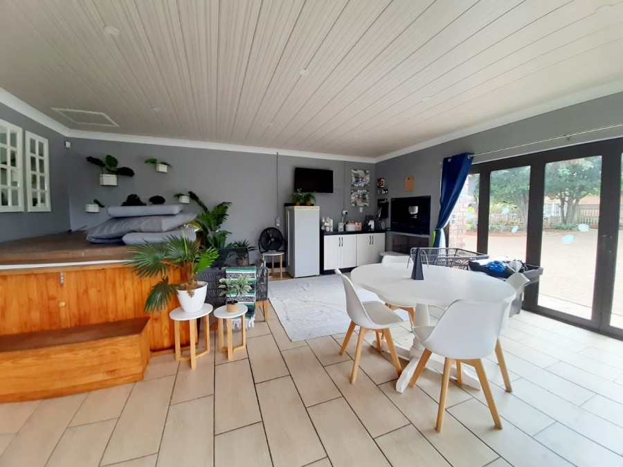 3 Bedroom Property for Sale in Mantevrede Gauteng