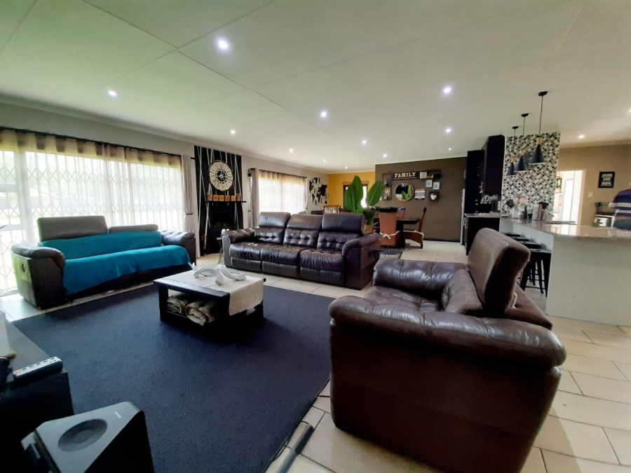 3 Bedroom Property for Sale in Mantevrede Gauteng