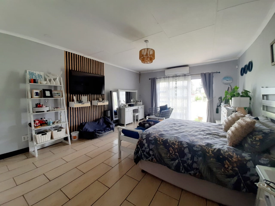 3 Bedroom Property for Sale in Mantevrede Gauteng