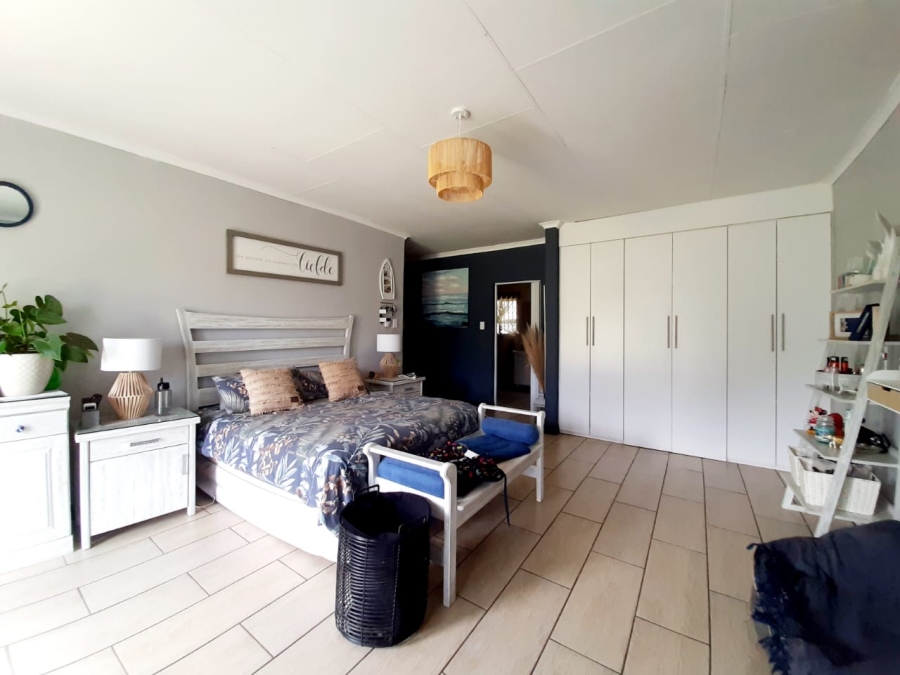 3 Bedroom Property for Sale in Mantevrede Gauteng