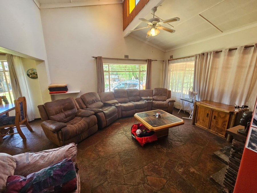 3 Bedroom Property for Sale in Mullerstuine Gauteng