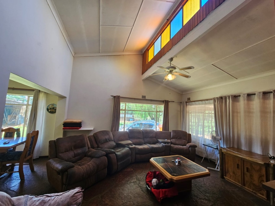 3 Bedroom Property for Sale in Mullerstuine Gauteng