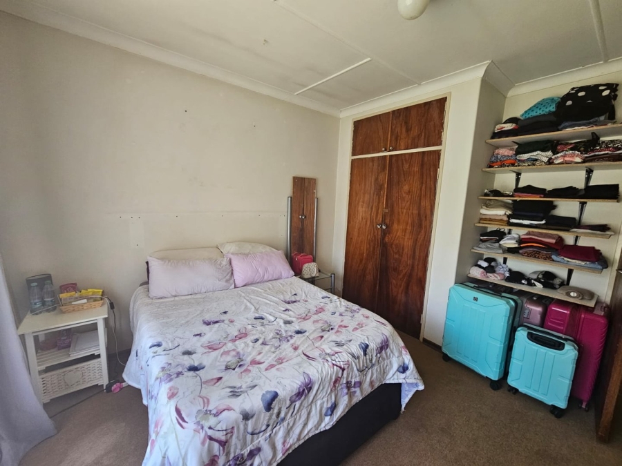 3 Bedroom Property for Sale in Mullerstuine Gauteng
