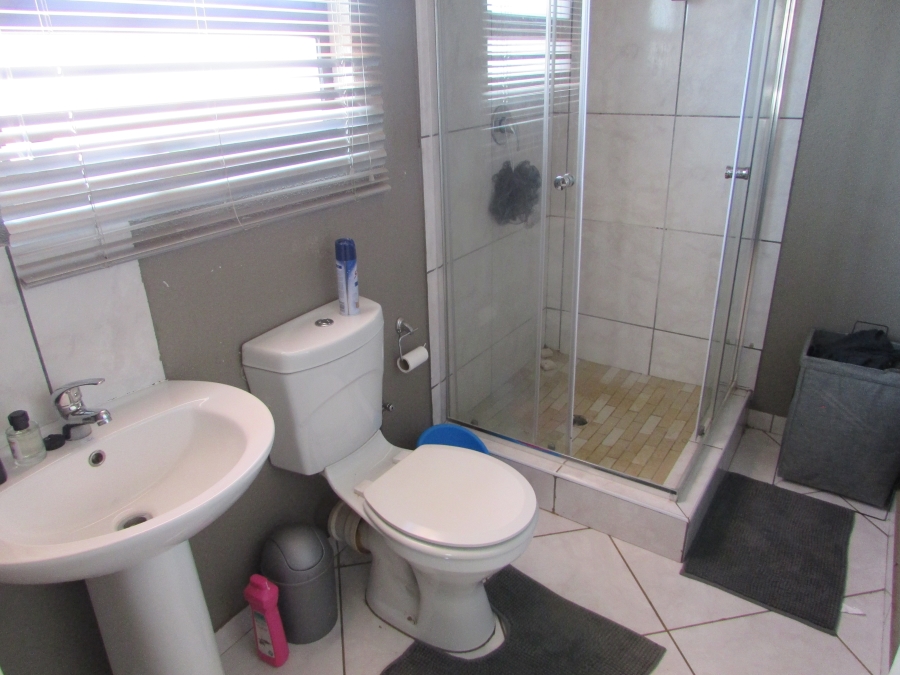 3 Bedroom Property for Sale in Westonaria Gauteng