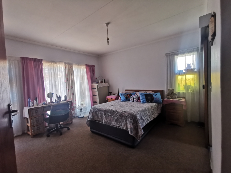 2 Bedroom Property for Sale in Clarina Gauteng