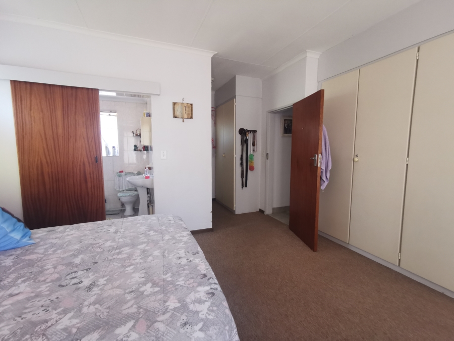 2 Bedroom Property for Sale in Clarina Gauteng