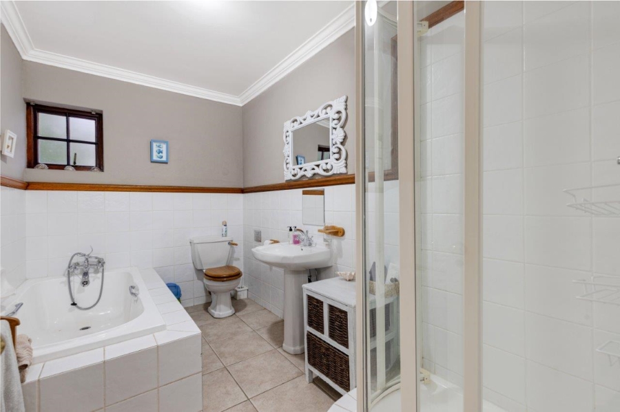 6 Bedroom Property for Sale in Kyalami Ah Gauteng