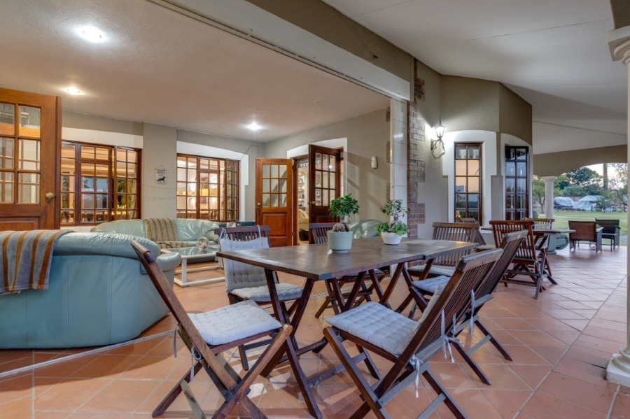 6 Bedroom Property for Sale in Kyalami Ah Gauteng