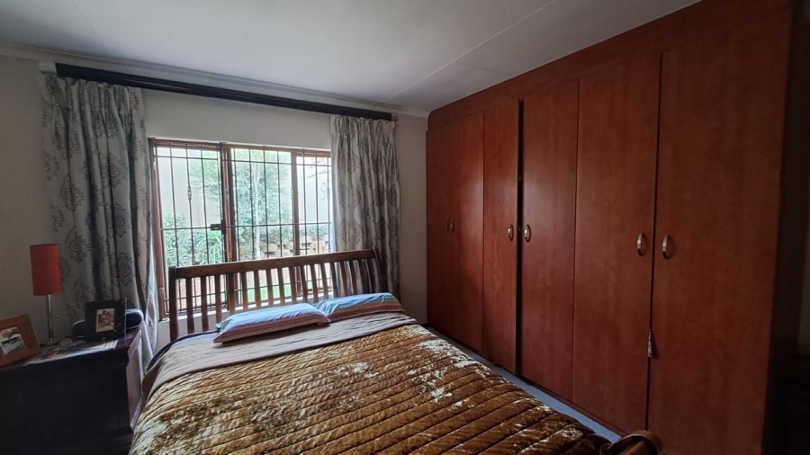 3 Bedroom Property for Sale in Country View Gauteng