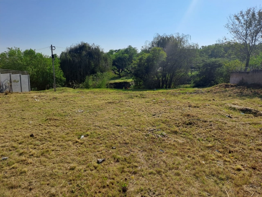 0 Bedroom Property for Sale in Country View Gauteng