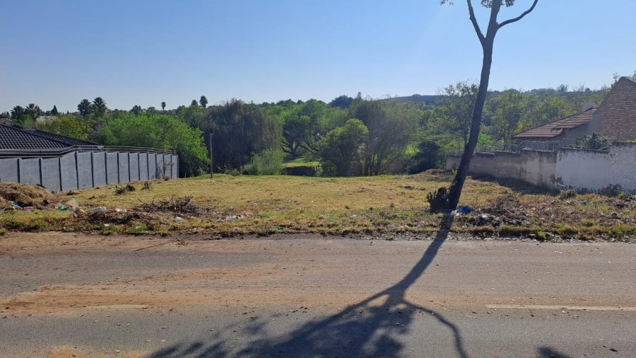 0 Bedroom Property for Sale in Country View Gauteng