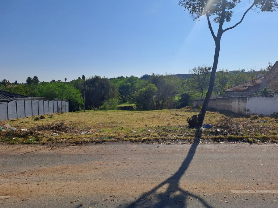0 Bedroom Property for Sale in Country View Gauteng