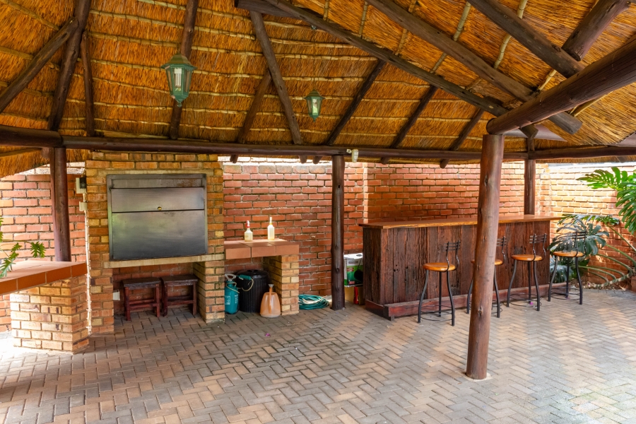 3 Bedroom Property for Sale in Dorandia Gauteng